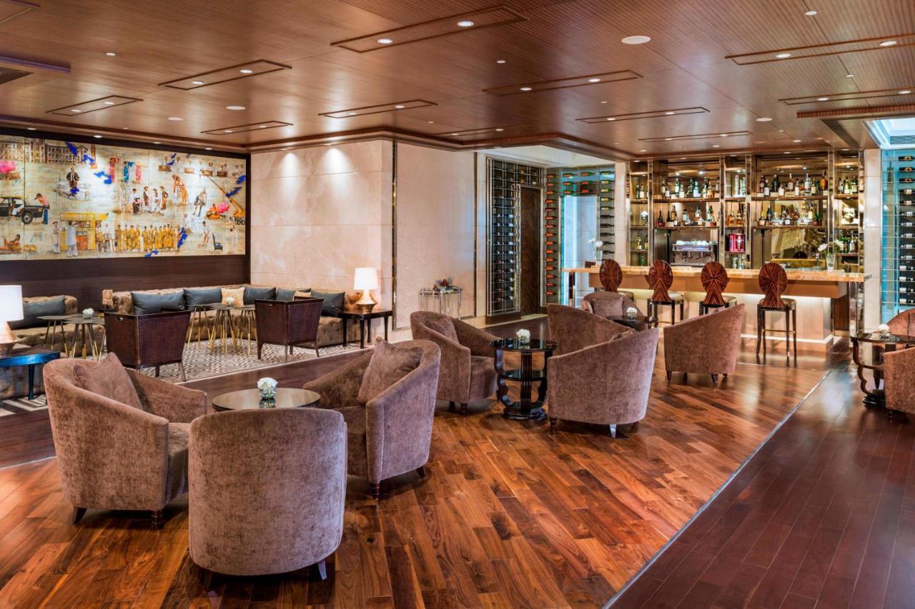 Hotel The St. Regis Bombaj Exteriér fotografie The Wine Bar