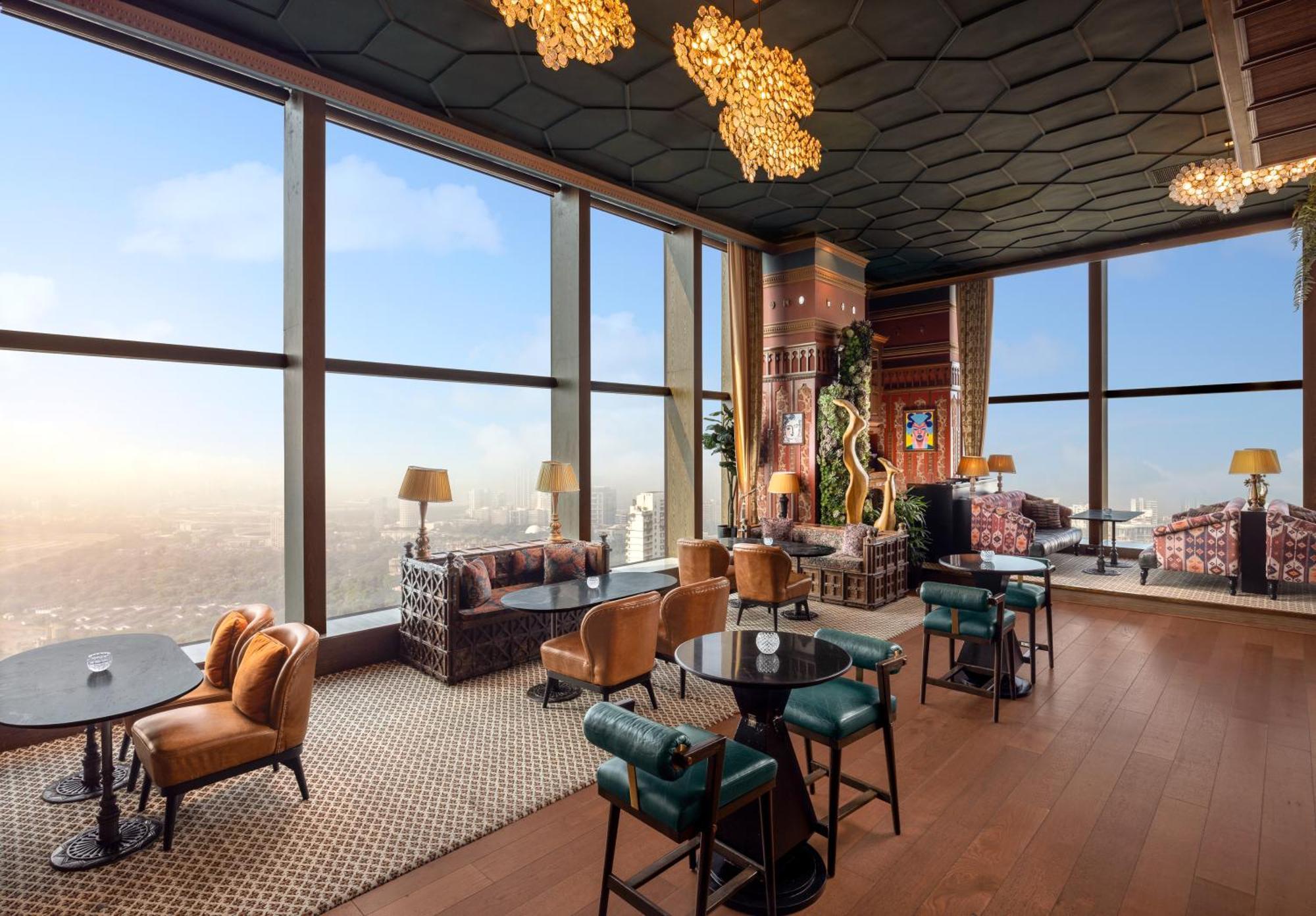 Hotel The St. Regis Bombaj Exteriér fotografie The 87th Lounge