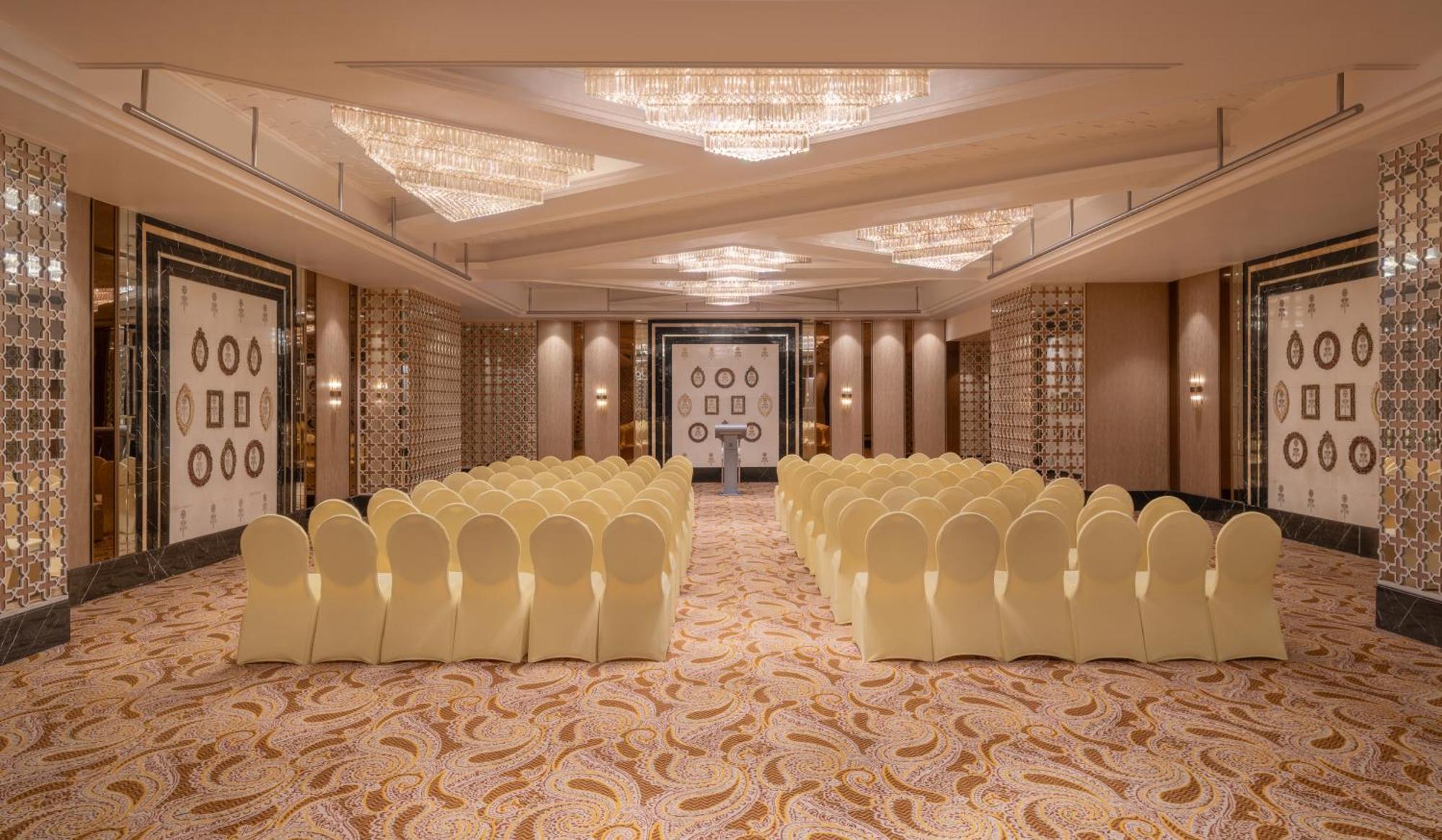 Hotel The St. Regis Bombaj Exteriér fotografie The ballroom